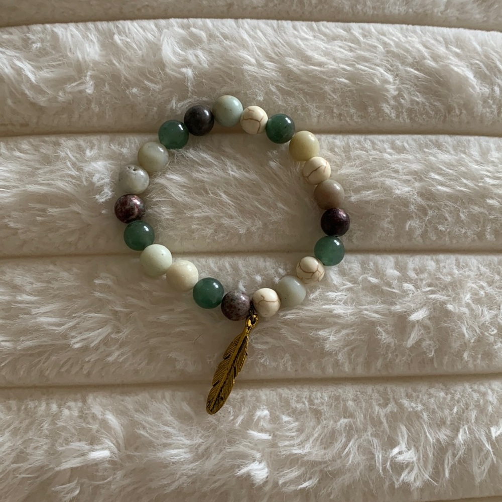 mixed property bracelet aimed for anxiety
